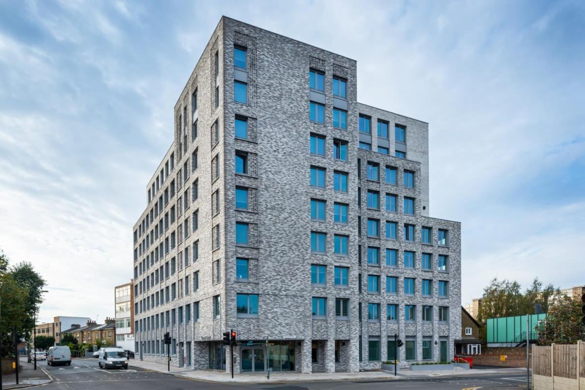 Apartamento For Students Only Private Bedrooms With Shared Kitchen At Great Court In Londres