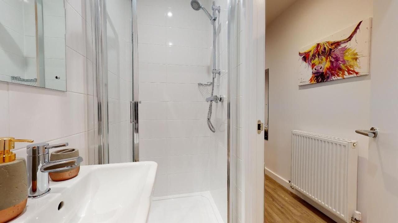 For Students Only Private Bedrooms With Shared Kitchen At Great Court In Apartamento